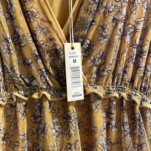 NWT Max Studio Floral Dress - Picture 4 of 4